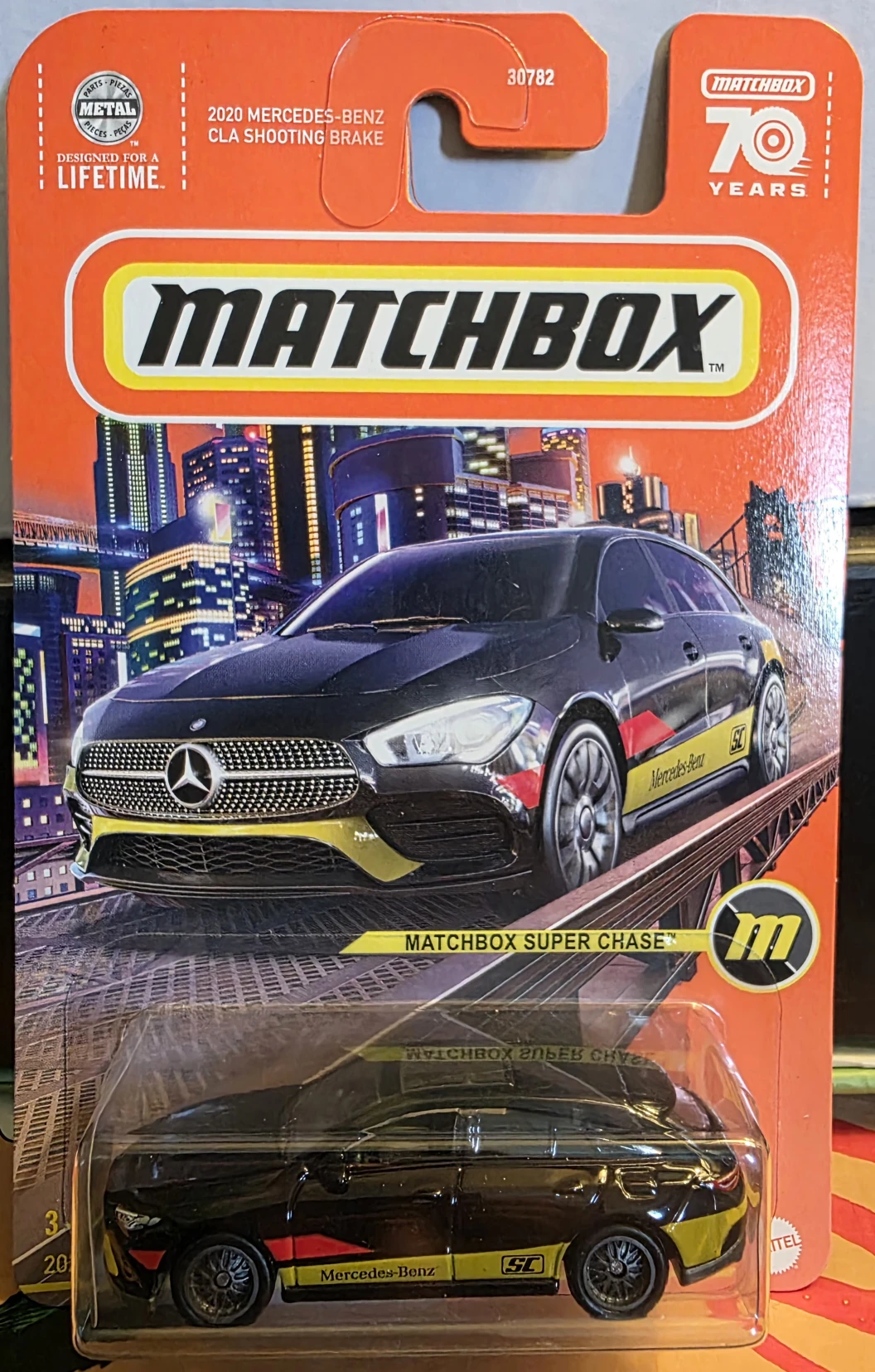 2023 2020 Mercedes-Benz CLA Shooting Brake Black: Long Card: Image 2