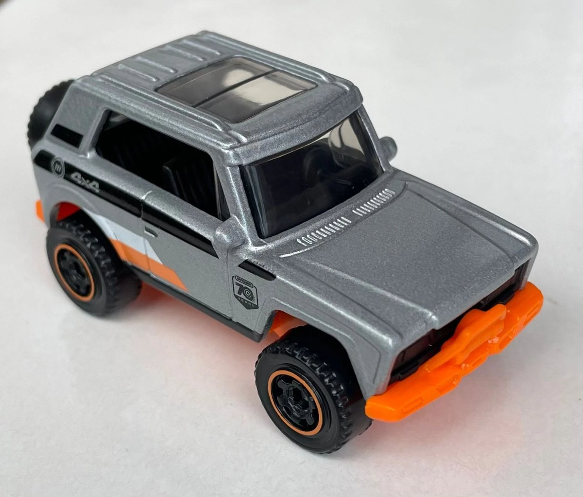 Hot Wheels MBX Field Car