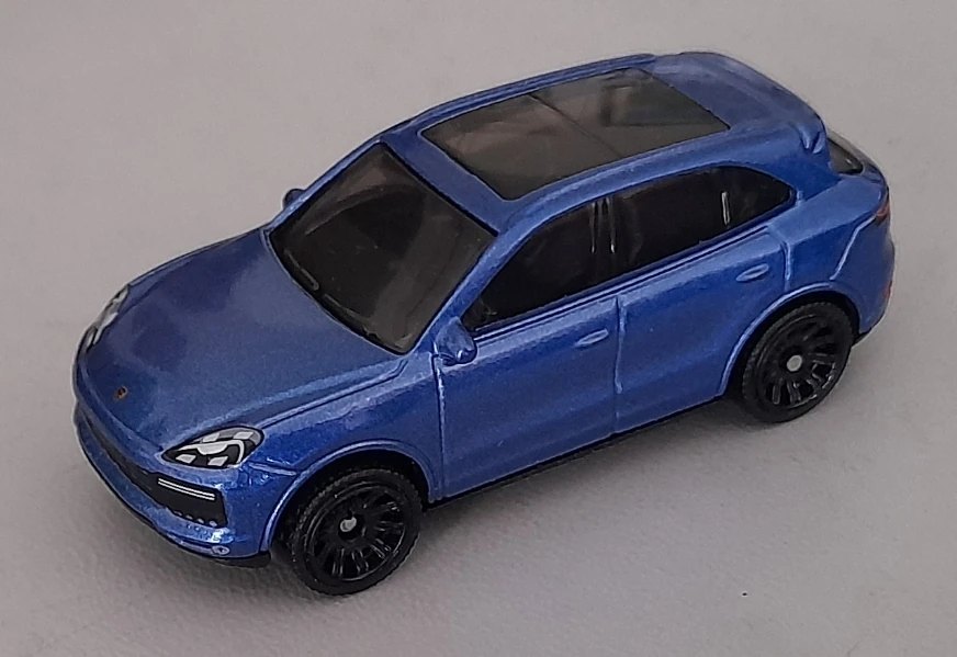 Hot Wheels Porsche Cayenne Turbo