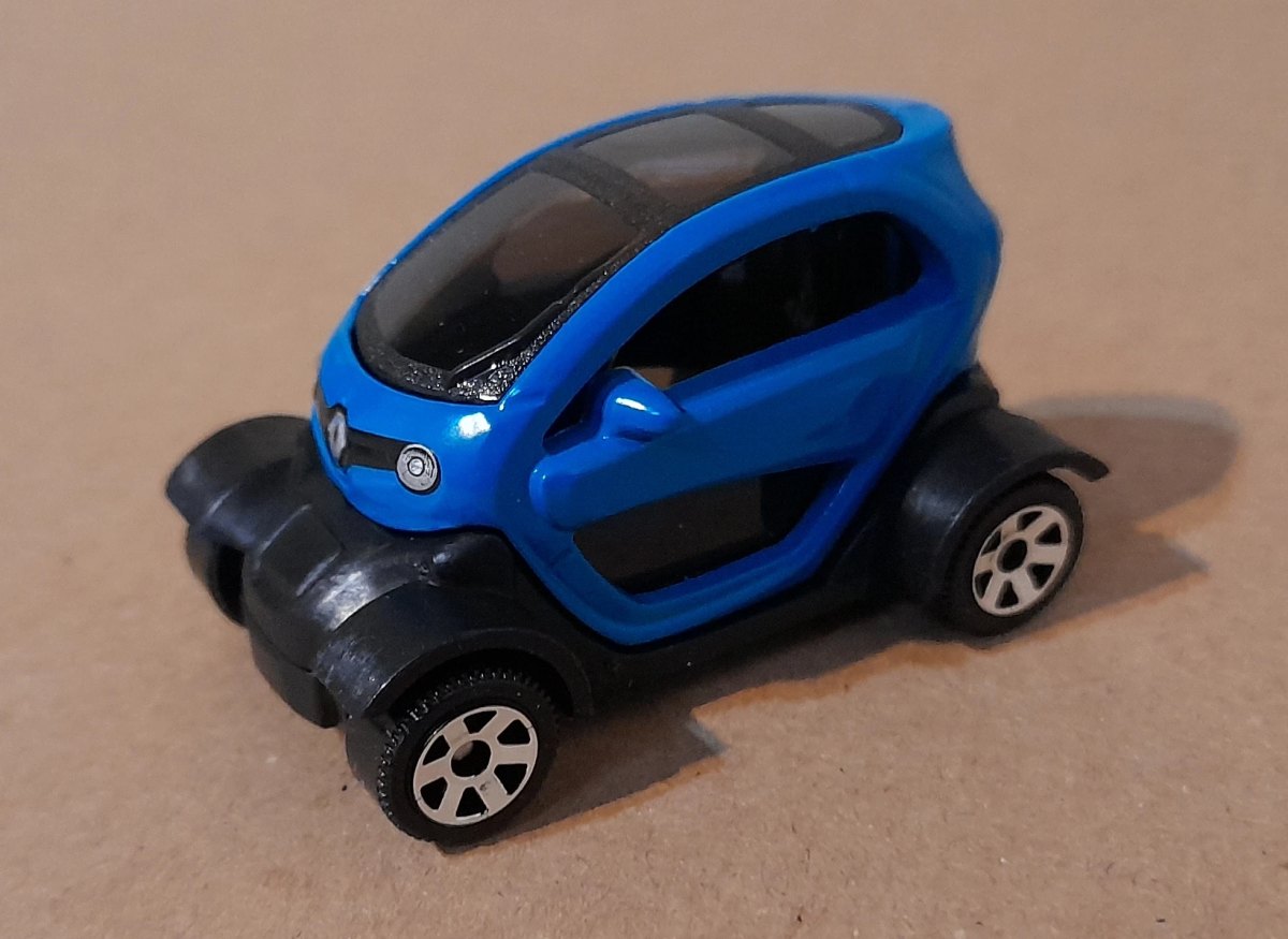 Hot Wheels 2022 Renault Twizy