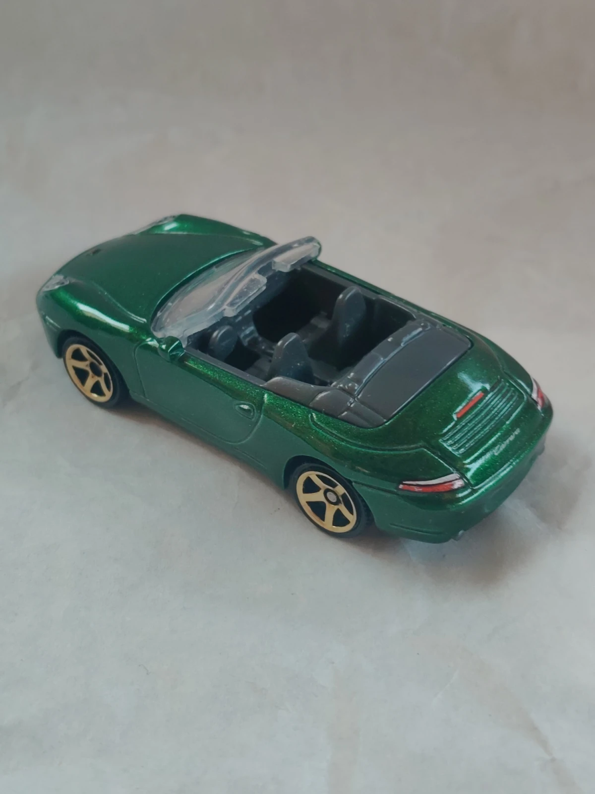 2022 Porsche 911 Carrera Cabriolet Green: No Package: Image 4