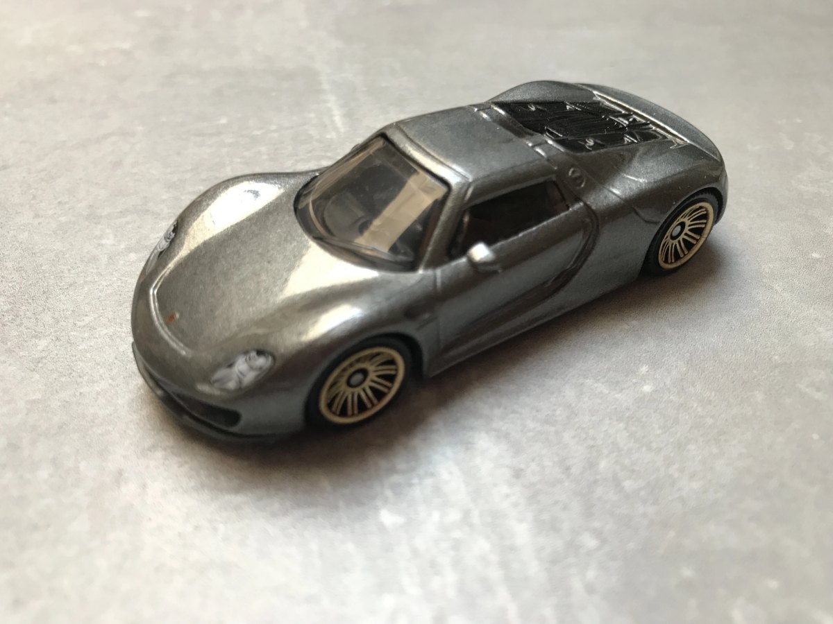 Hot Wheels Porsche 918 Spyder