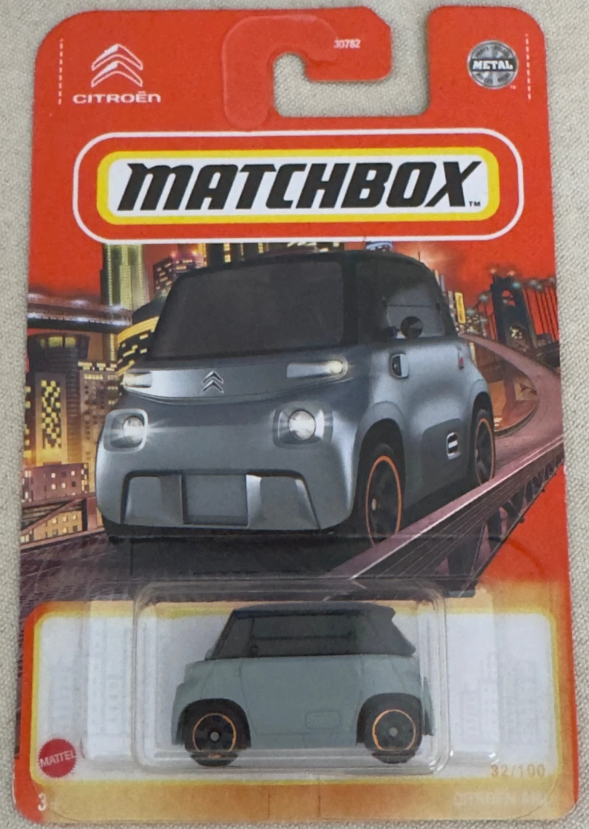 2022 Citroën Ami: Long Card: Image 2