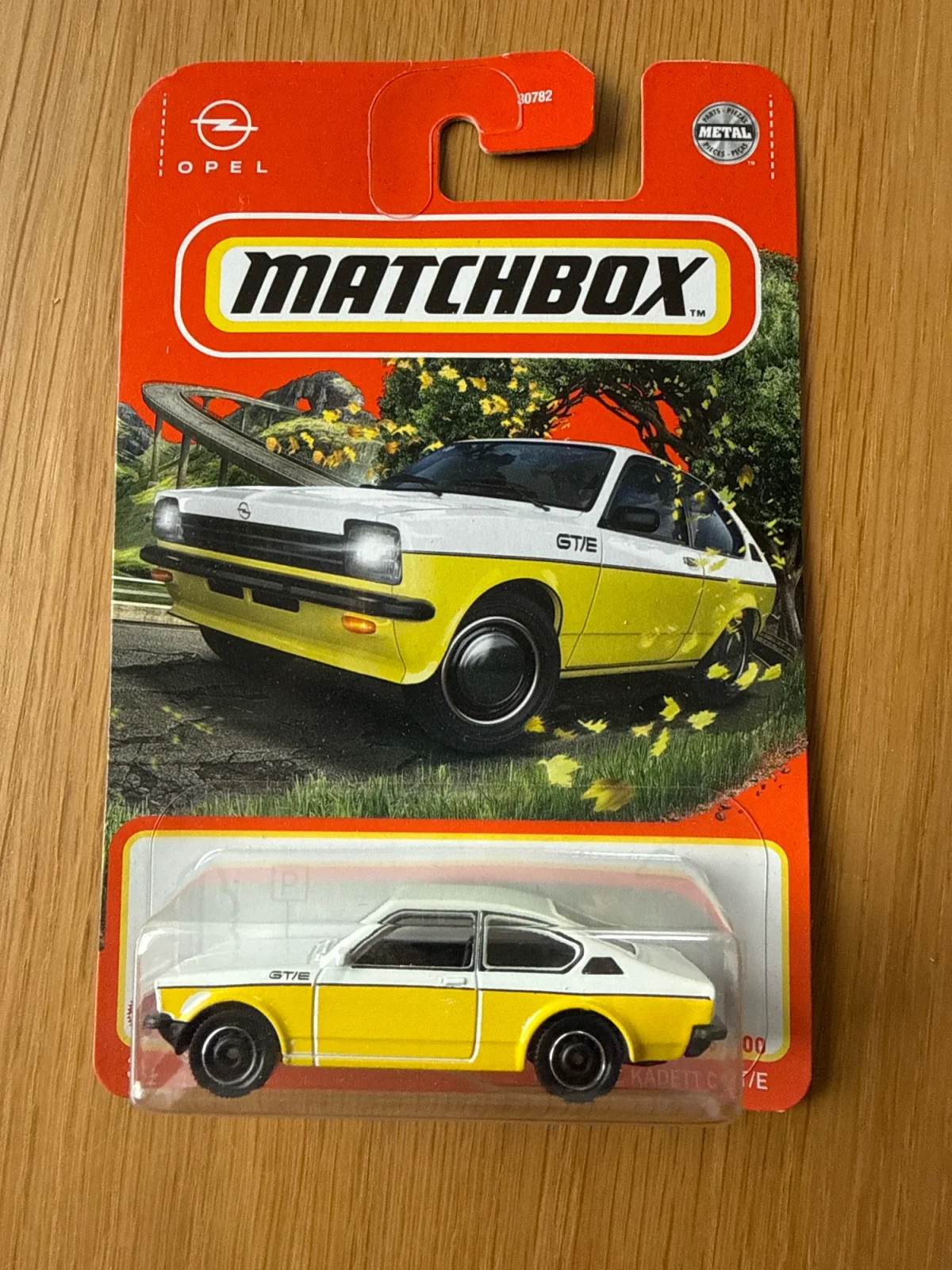 2022 1975 Opel Kadett C GT/E White: Long Card: Image 2