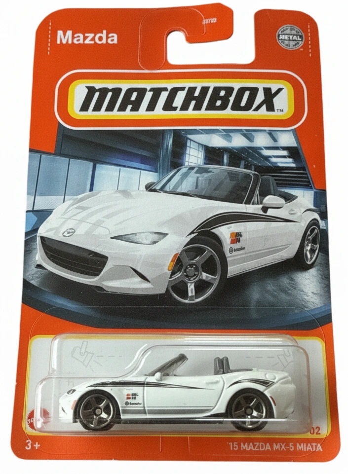 2022 15 Mazda MX-5 Miata White: Long Card: Image 2