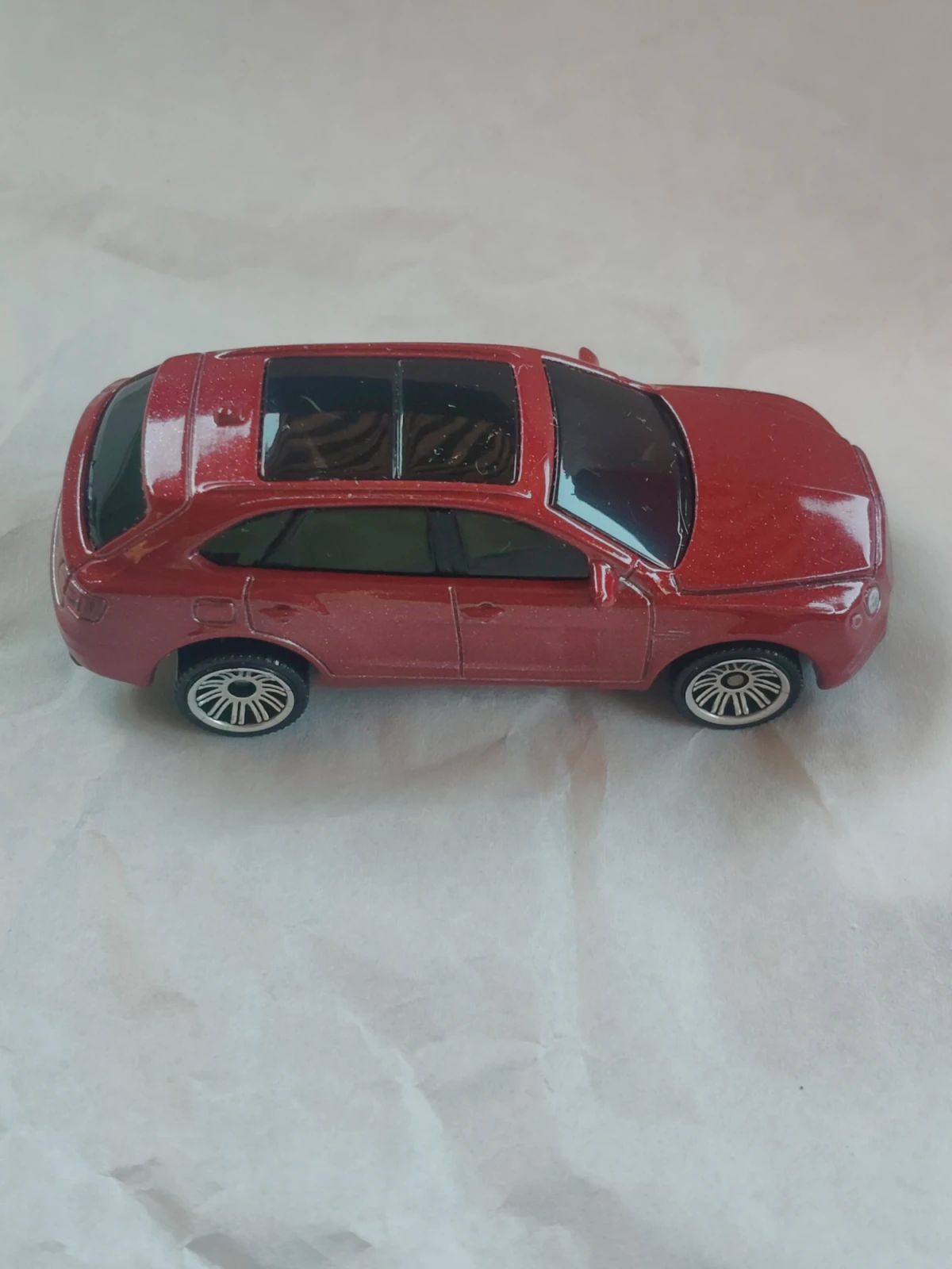 2022 Bentley Bentayga Red: No Package: Image 4
