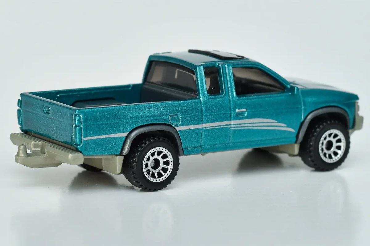 2021 95 Nissan Hardbody (D21) Teal: No Package: Image 3