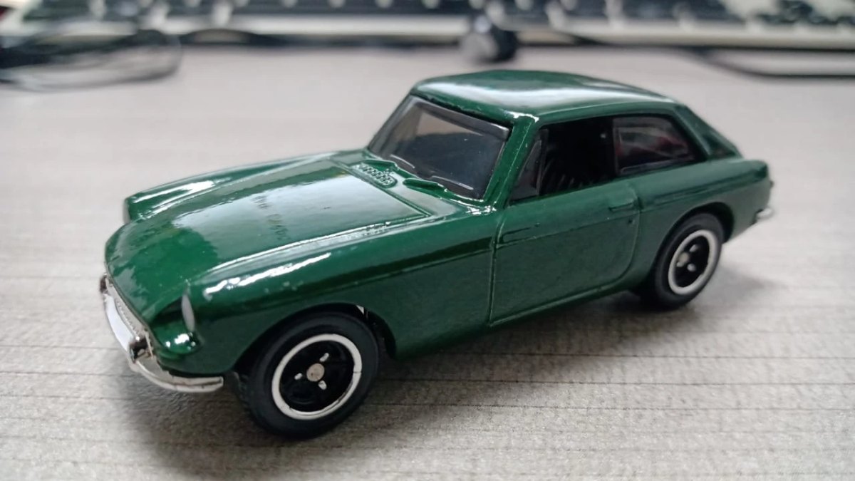 Hot Wheels 1971 MGB GT Coupe