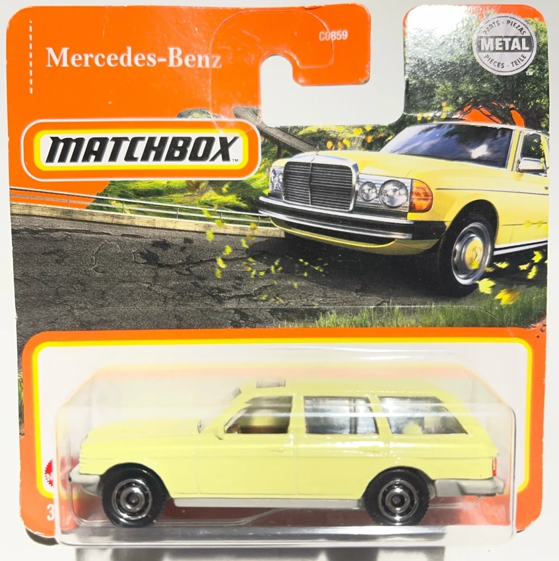 2021 Mercedes-Benz S 123 Station Wagon Yellow: Short Card: Image 2