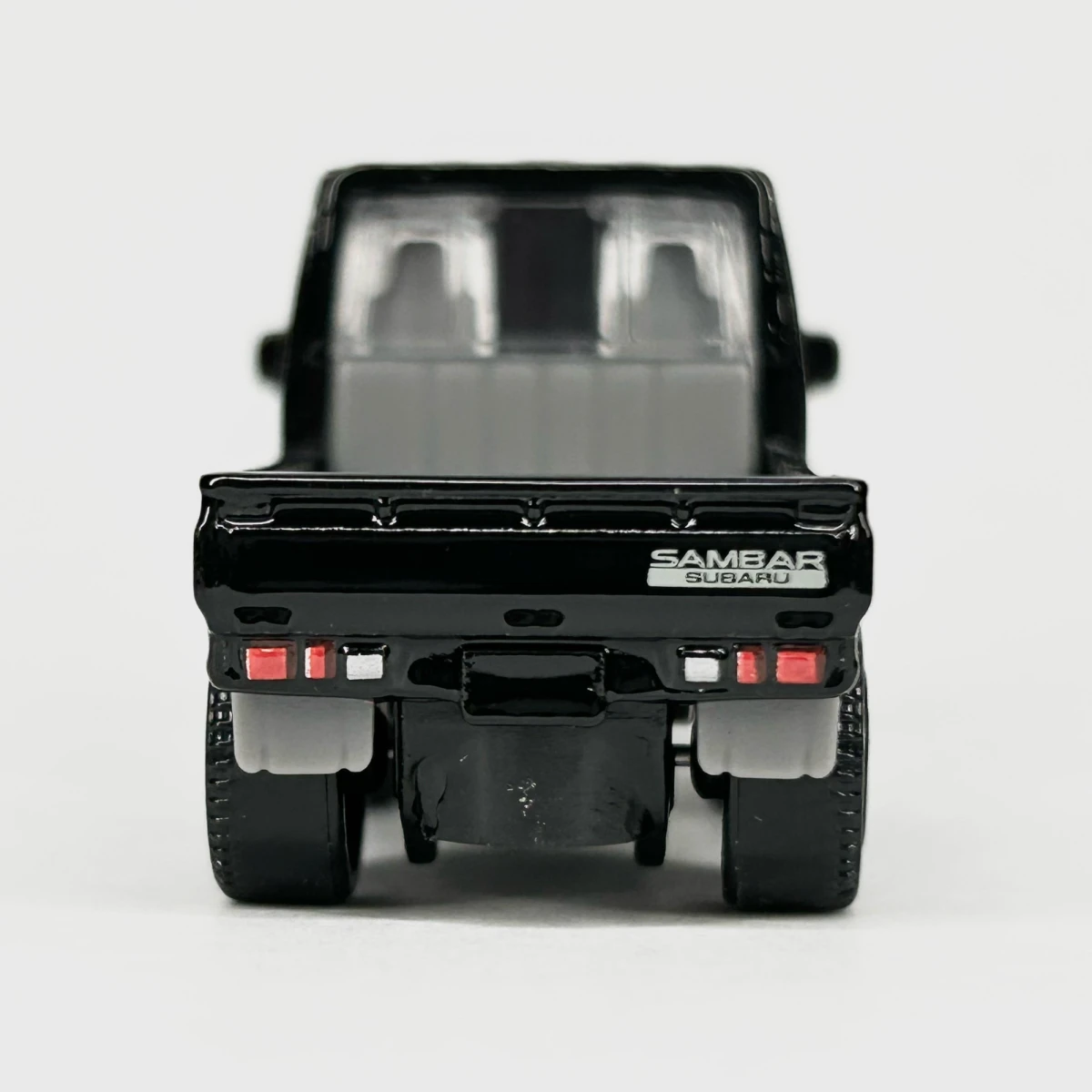 2021 Subaru Sambar Black: No Package: Image 3