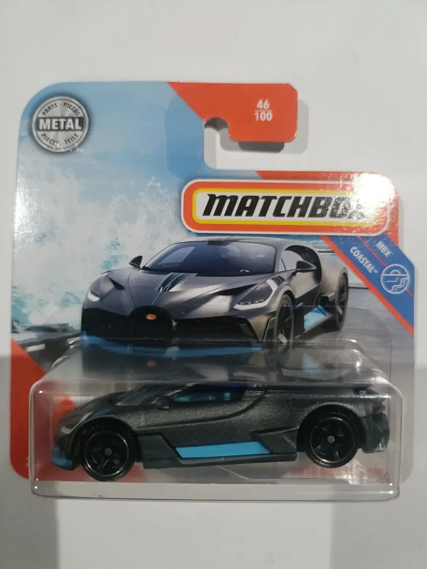 2020 2018 Bugatti Divo Grey: Short Card: Image 2