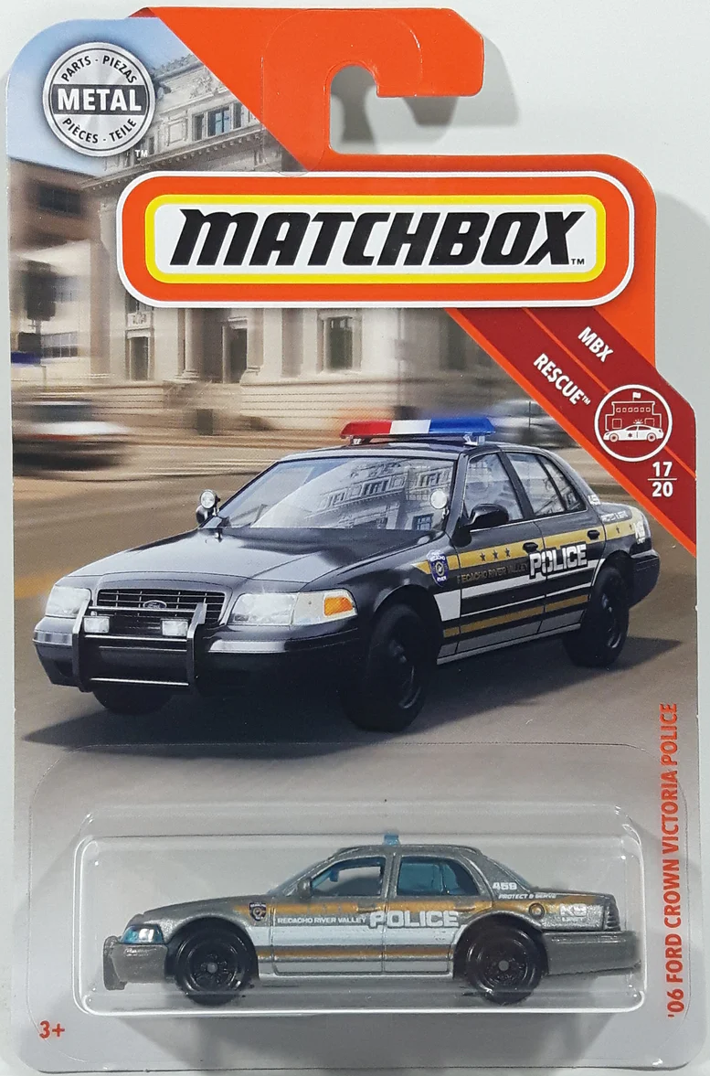 Hot Wheels 06 Ford Crown Victoria Police