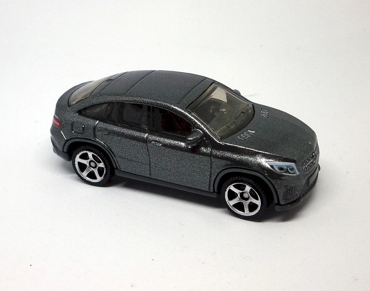 Hot Wheels Mercedes-Benz GLE Coupe