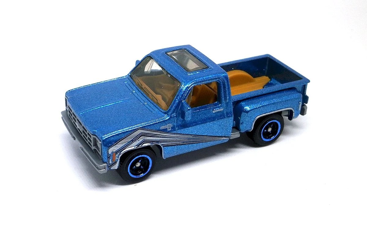 Hot Wheels 75 Chevy Stepside