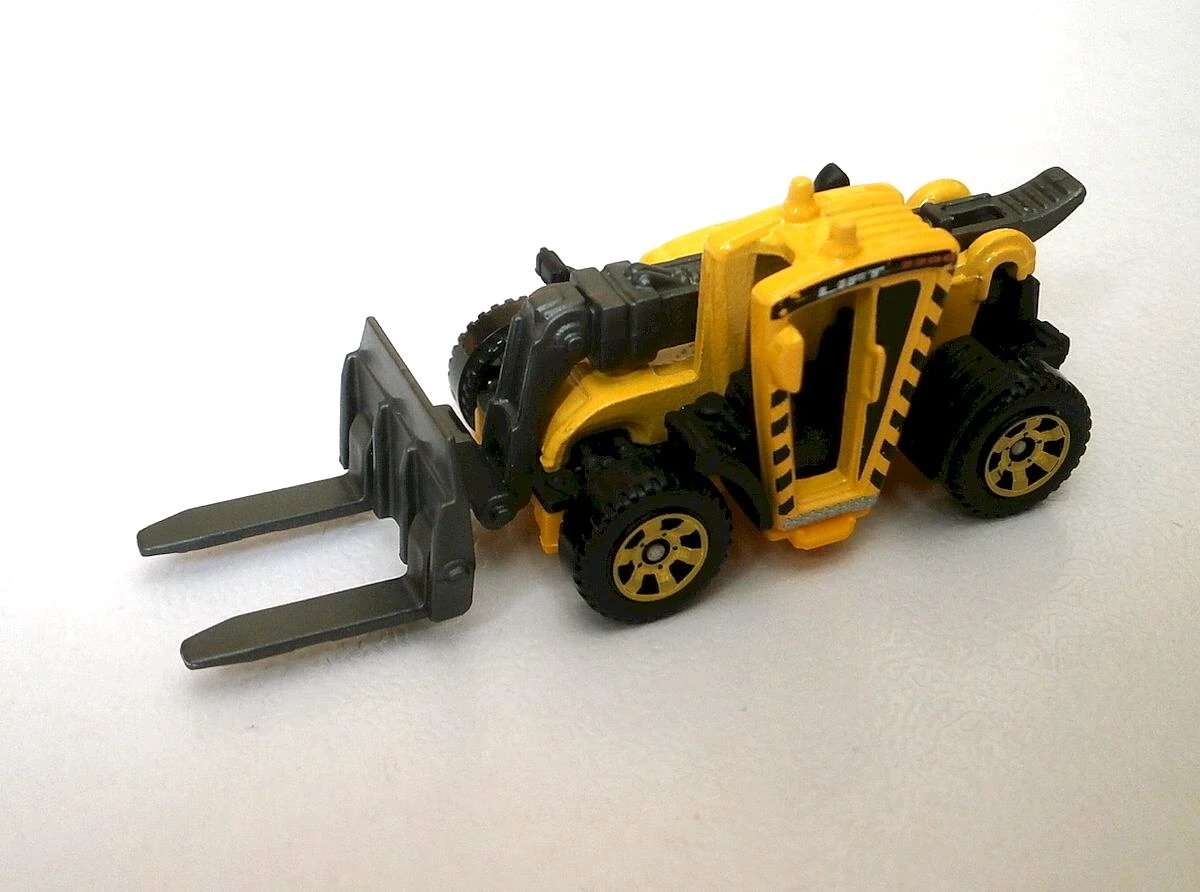 Hot Wheels Load Lifter