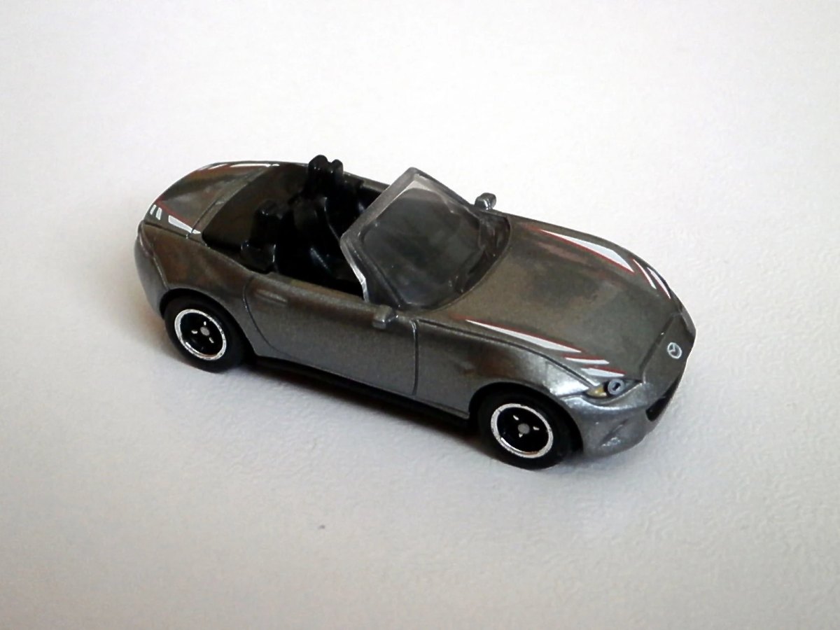 Hot Wheels Mazda MX-5 Miata