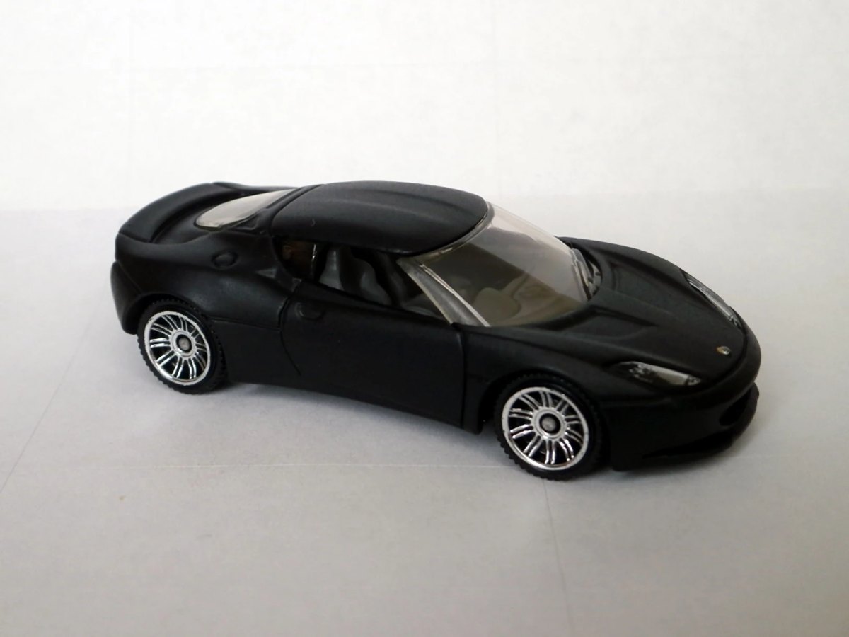 Hot Wheels 08 Lotus Evora