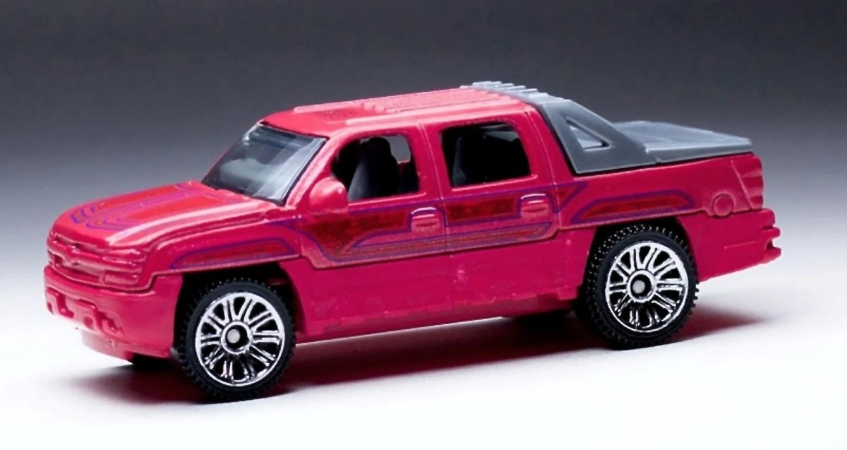 Hot Wheels 02 Chevy Avalanche