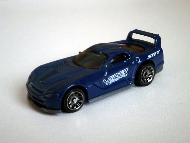 Hot Wheels Dodge Viper GTS-R