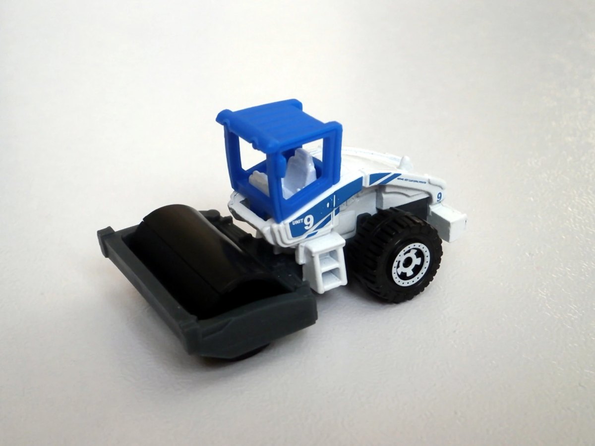 Hot Wheels Road Roller
