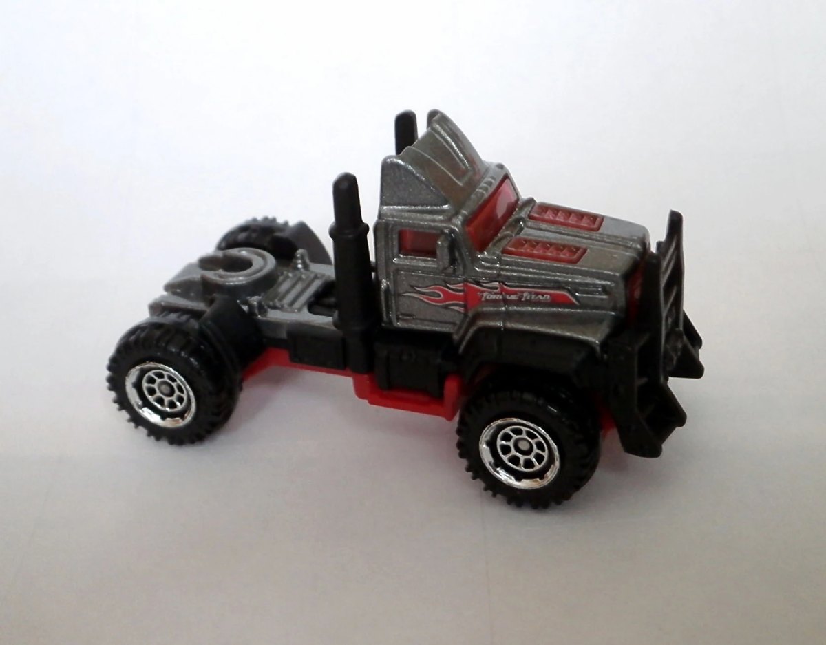 Hot Wheels Torque Titan