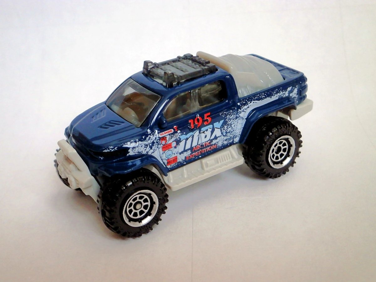 Hot Wheels Snow Thrasher