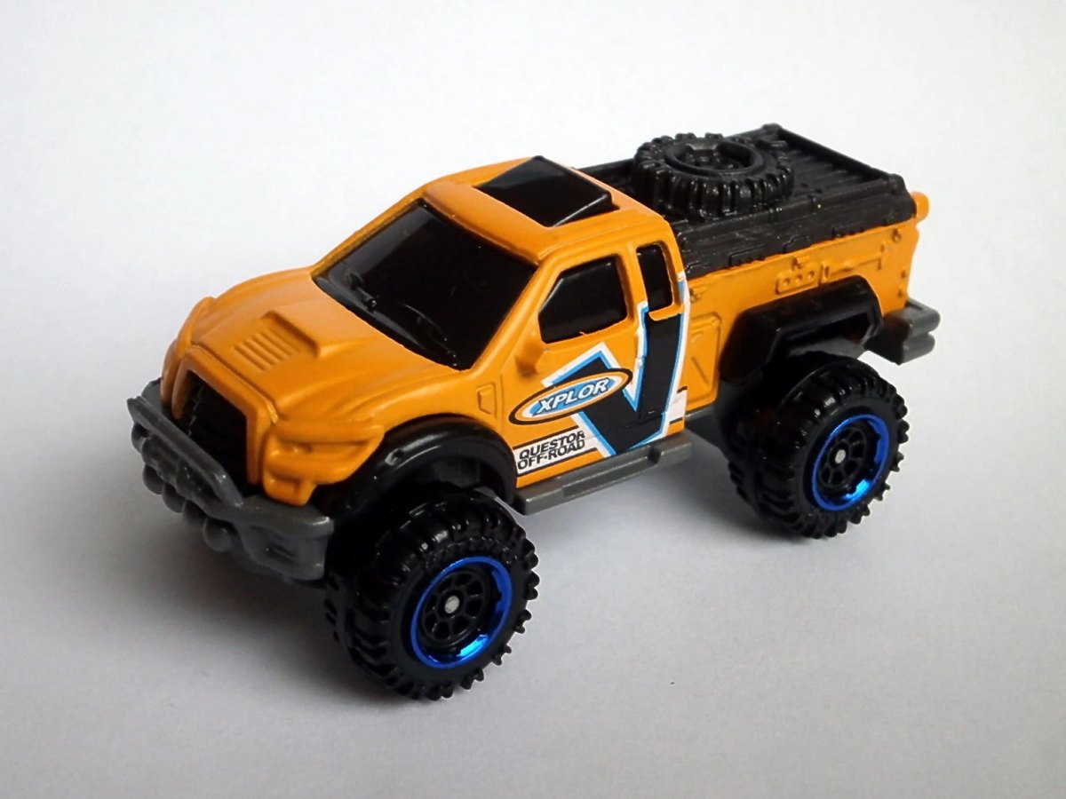 Hot Wheels Questor