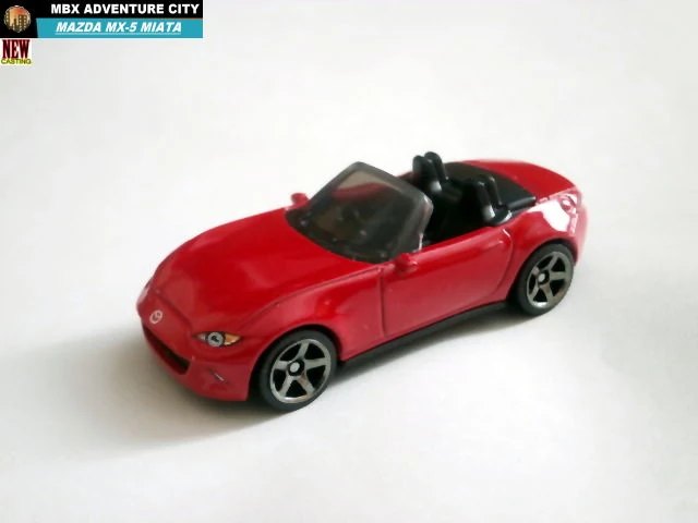 Hot Wheels 15 MazdaMX-5 Miata