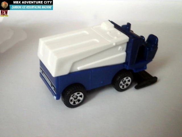 Hot Wheels Zamboni Ice Resurfacing Machine