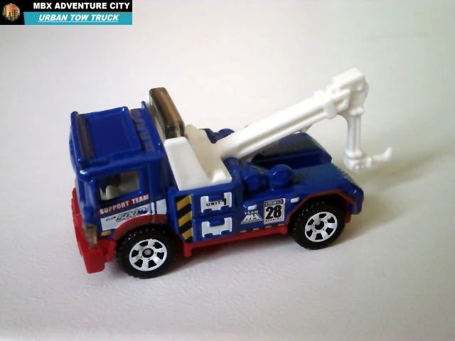Hot Wheels MBX Urban Tow Truck