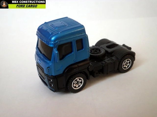 Hot Wheels 13 Ford Cargo