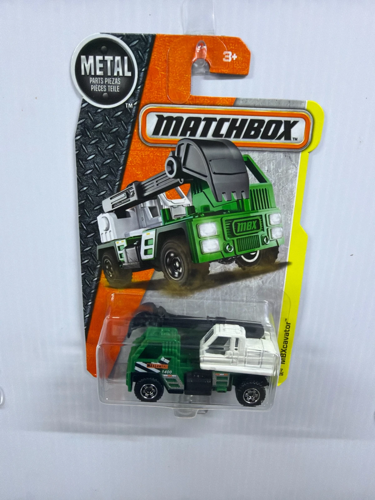 2016 MBXcavator Green: Long Card: Image 2