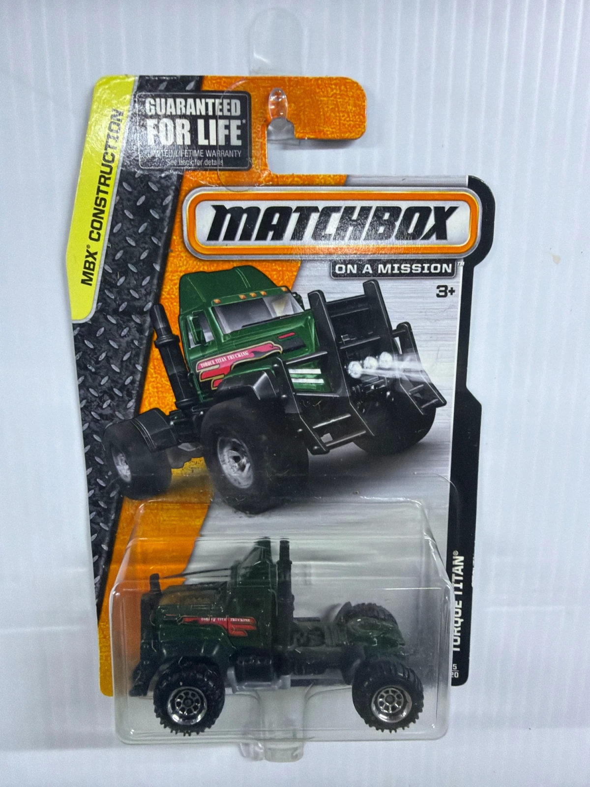 2015 Torque Titan Green: Long Card: Image 2
