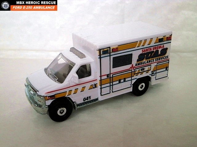 Hot Wheels Ford E-350 Ambulance