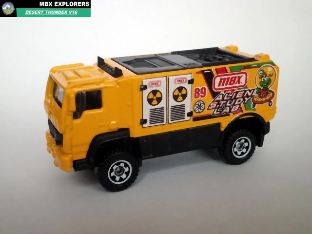 Hot Wheels Desert Thunder V16