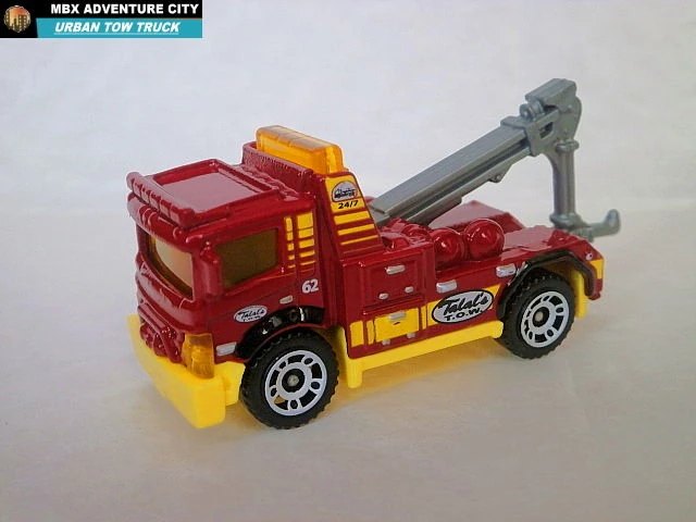 Hot Wheels Urban Tow Truck