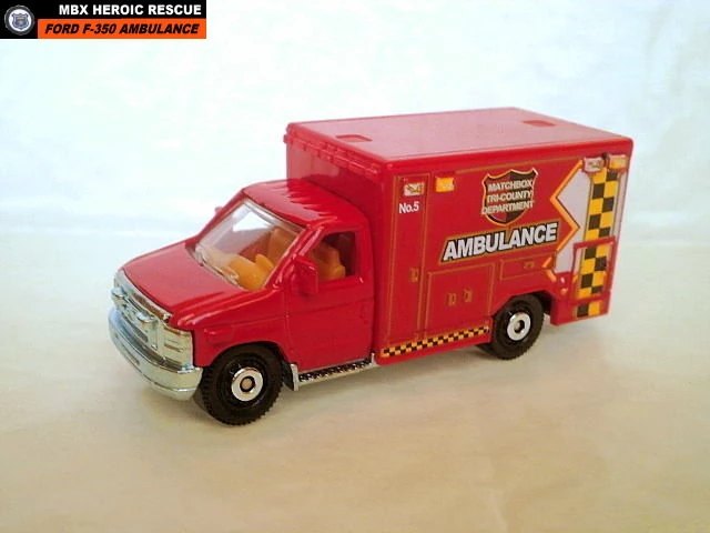 Hot Wheels Ford E-350 Ambulance
