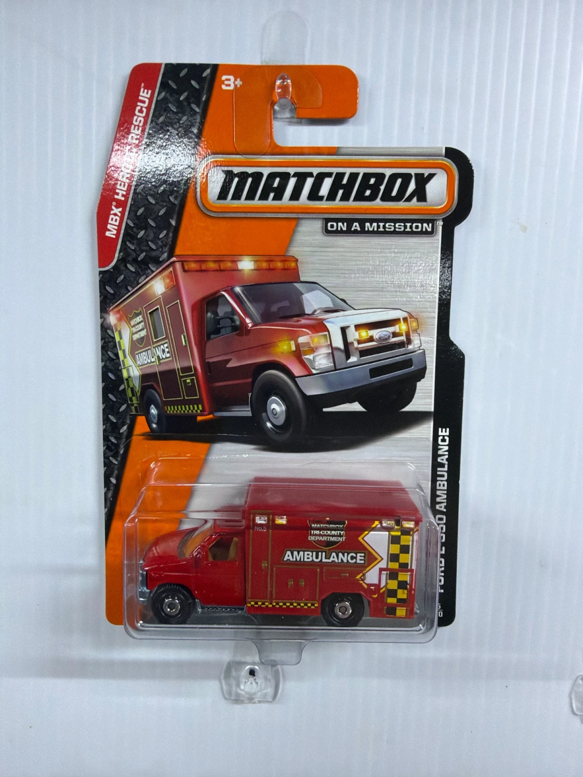 2014 Ford E-350 Ambulance Red: Long Card: Image 2