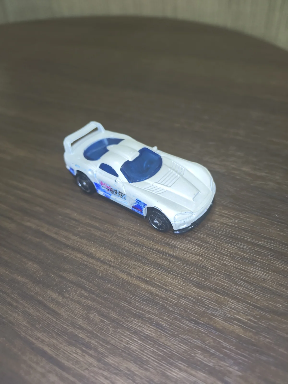 Hot Wheels Dodge Viper GTS-R