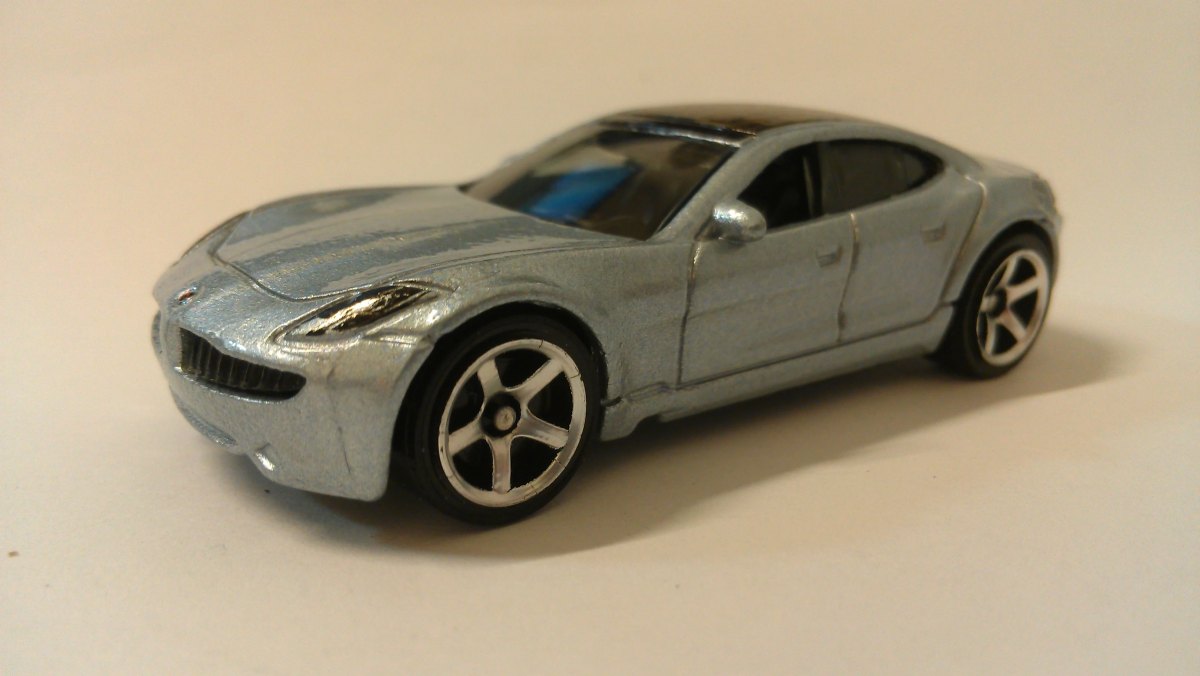 Hot Wheels 10 Fisker Karma Hybrid