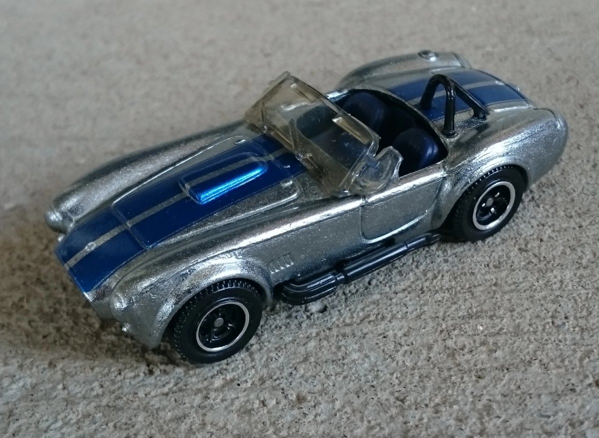 Hot Wheels 65 Shelby Cobra 427 S/C(New in 1-100 Series)
