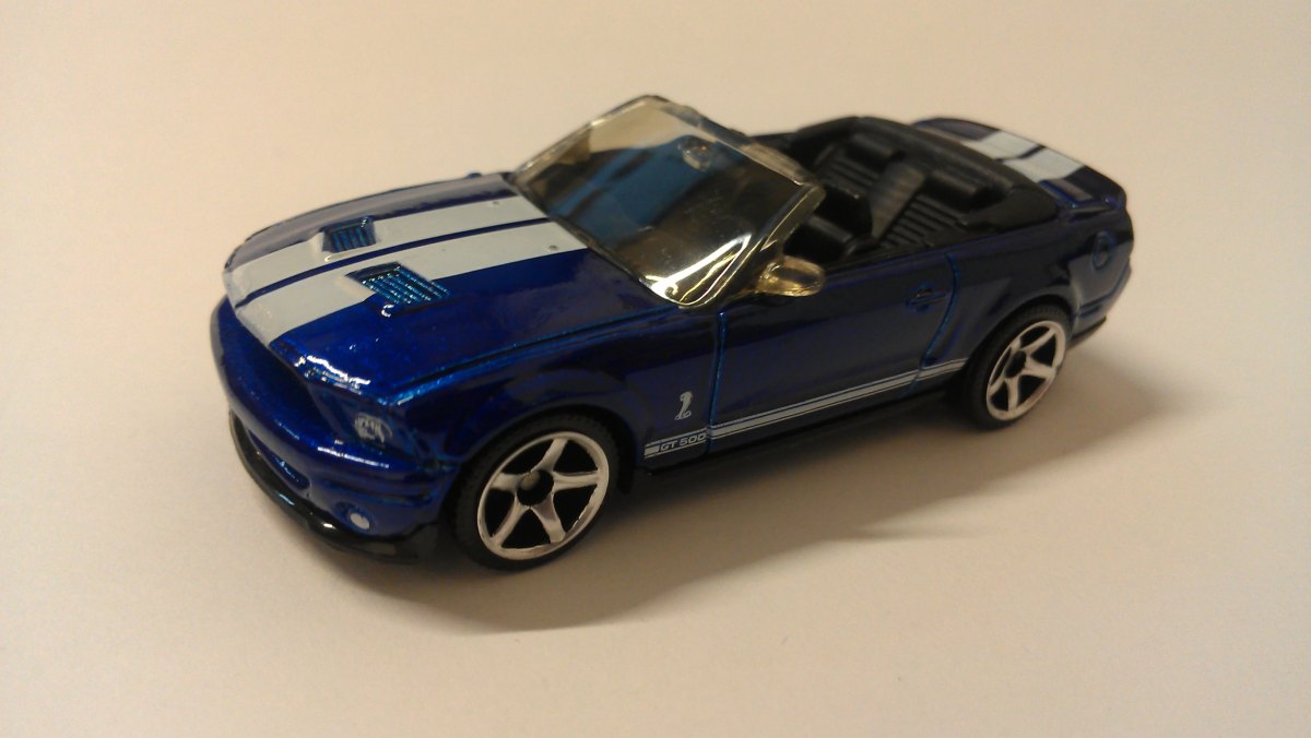 Hot Wheels 2007 Ford Shelby GT500(Recolor)