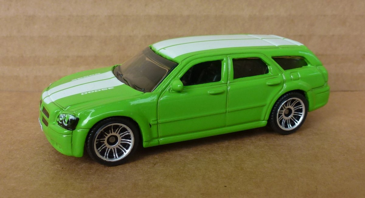 Hot Wheels Dodge Magnum