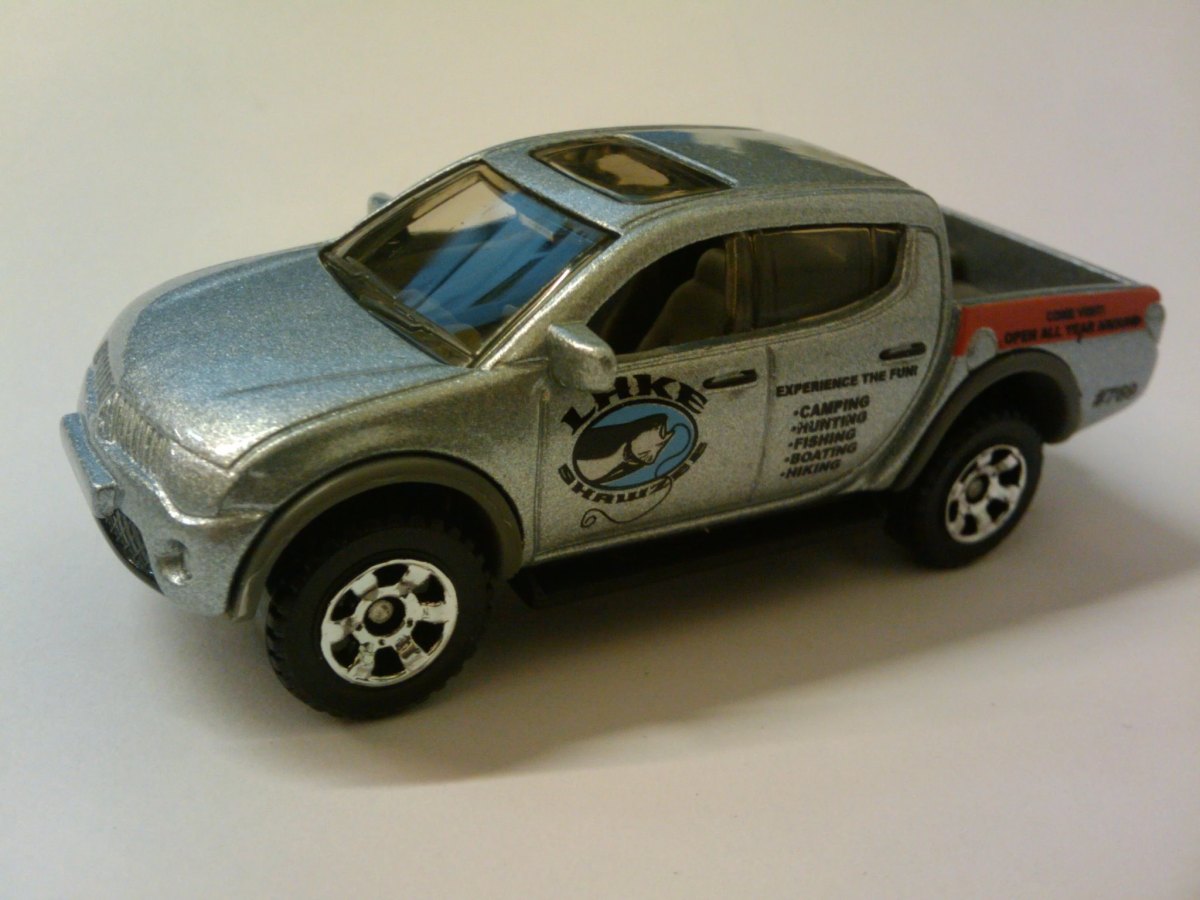 Hot Wheels Mitsubishi L200/Triton