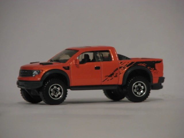 Hot Wheels Ford F-150 SVT Raptor