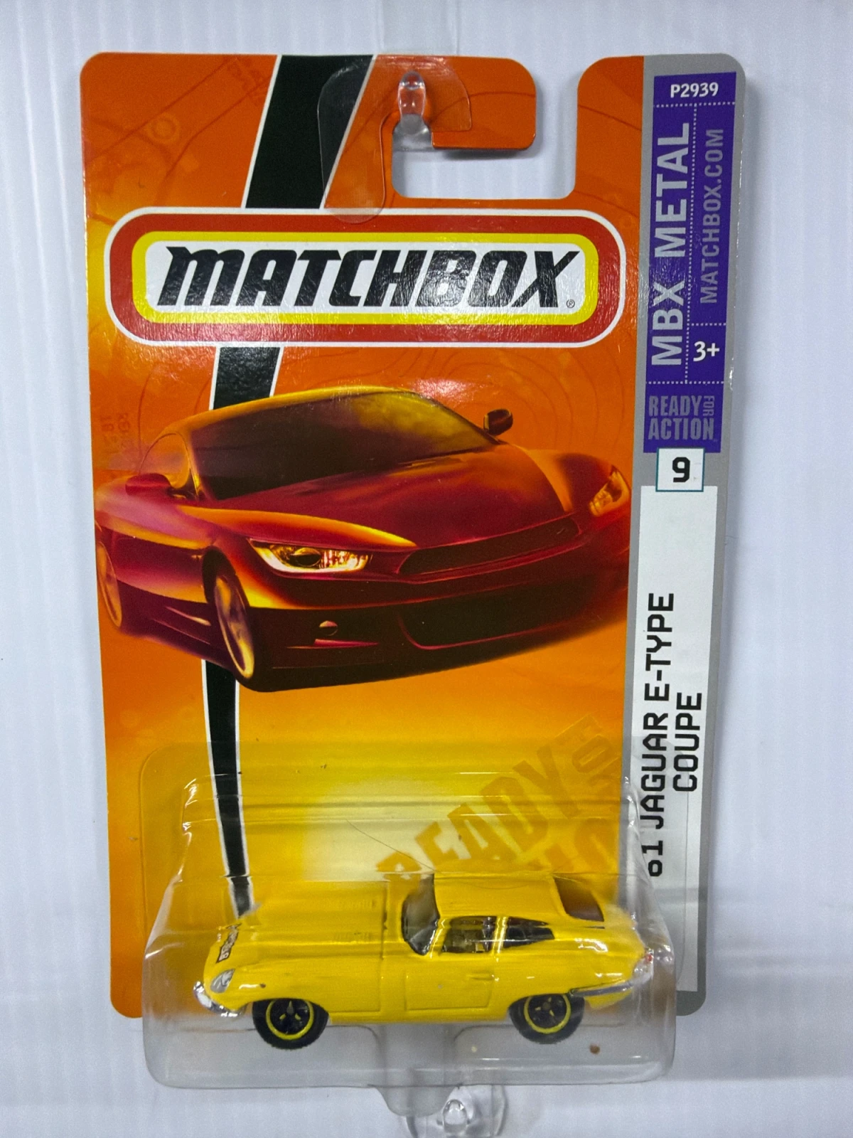 2009 61 Jaguar E-Type Coupe Yellow: Long Card: Image 2