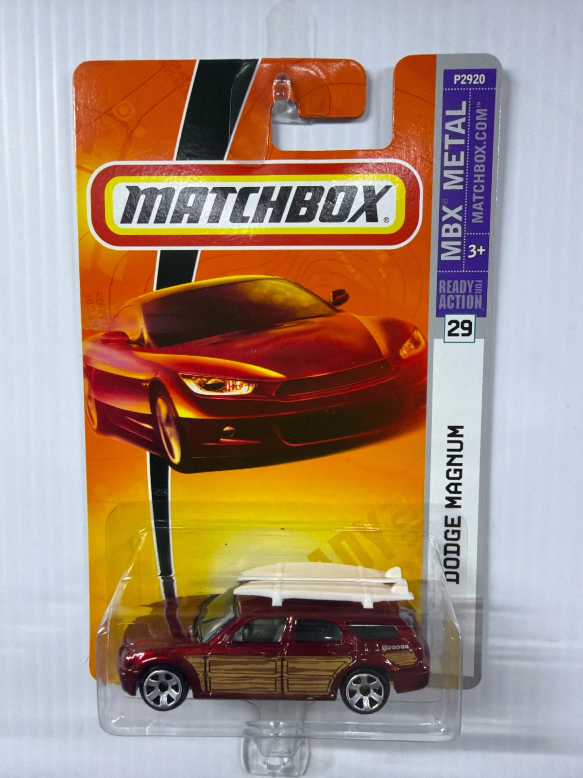 2009 Dodge Magnum Red: Long Card: Image 2