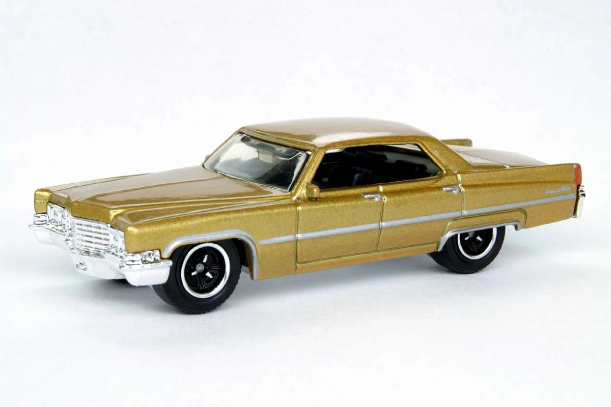 Hot Wheels 69 Cadillac Sedan DeVille
