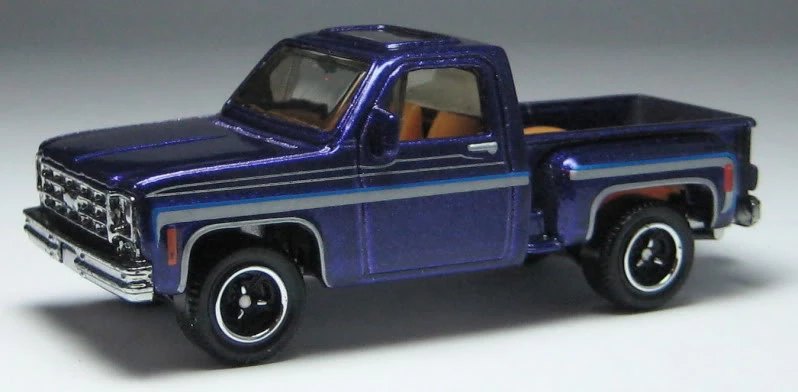 Hot Wheels 75 Chevy Stepside(Recolor)