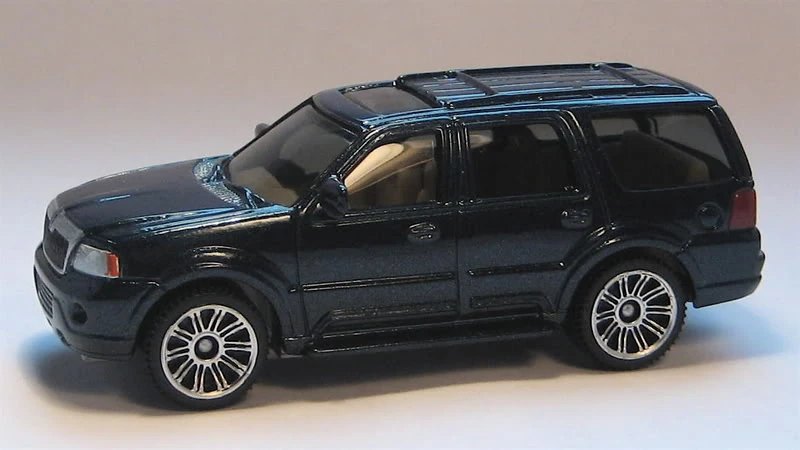Hot Wheels Lincoln Navigator